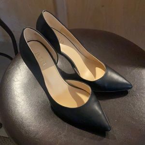 Brand New Ana pumps